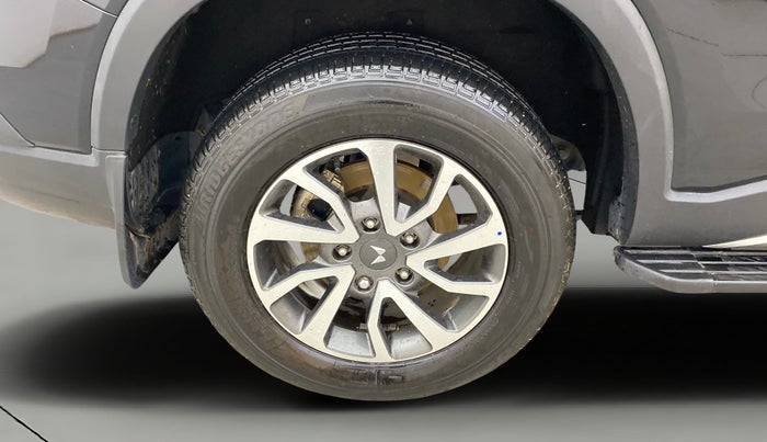 2023 Mahindra SCORPIO-N Z8 PETROL AT 7 STR, Petrol, Automatic, 7,472 km, Right Rear Wheel