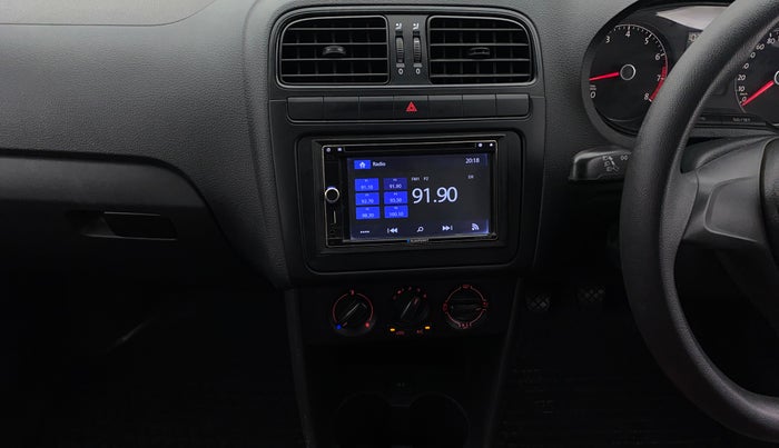 2018 Volkswagen Polo TRENDLINE 1.0L, Petrol, Manual, 53,814 km, Air Conditioner