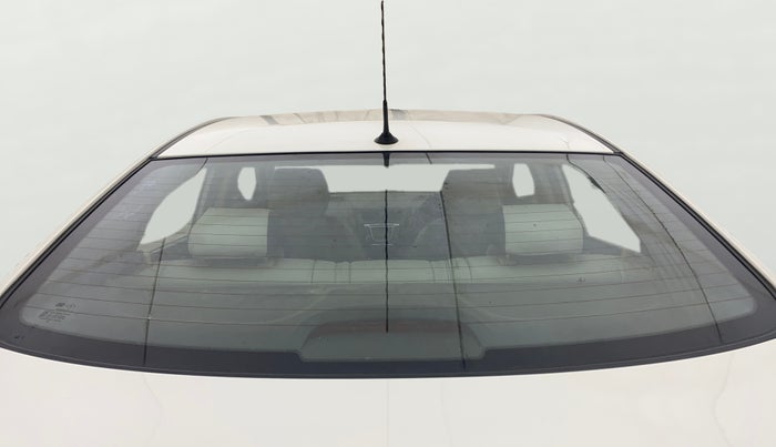 2014 Hyundai Verna FLUIDIC 1.6 CRDI SX, Diesel, Manual, 73,918 km, Rear Windshield