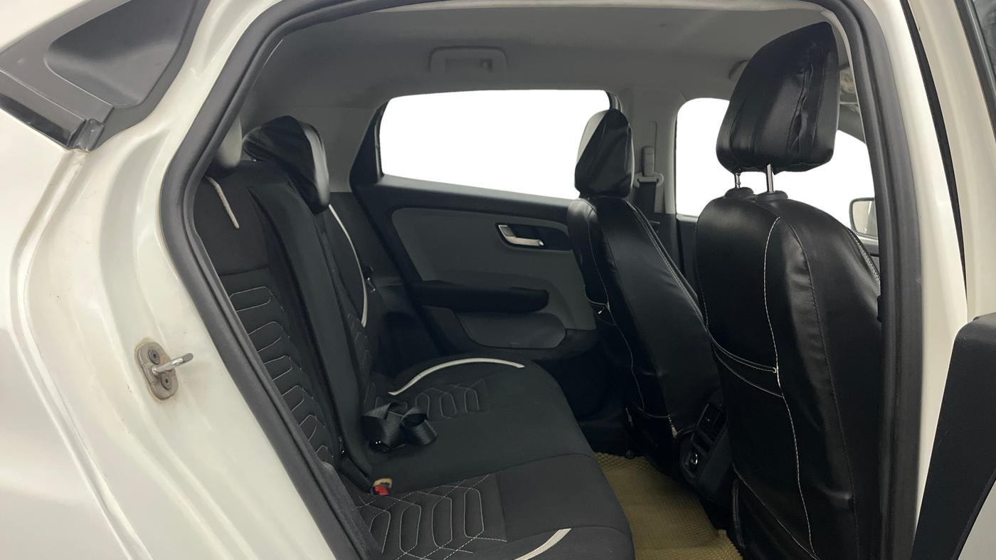 2020 Tata ALTROZ XZ PETROL, Petrol, Manual, 75,469 km, Right Side Rear Door Cabin