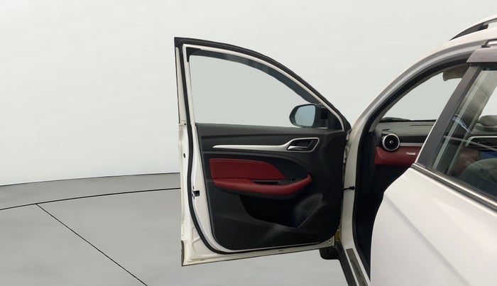 2022 MG ASTOR SAVVY 1.3 TURBO AT S RED, Petrol, Automatic, 42,010 km, LHS Front Door