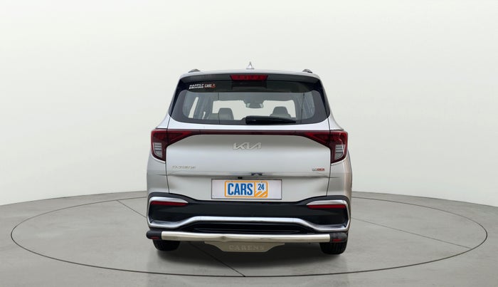 2022 KIA CARENS LUXURY PLUS 1.4 PETROL 6 STR, Petrol, Manual, 80,093 km, Back/Rear