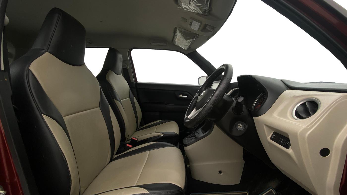 2023 Maruti New Wagon-R ZXI 1.2 AMT, Petrol, Automatic, 14,774 km, Right Side Front Door Cabin