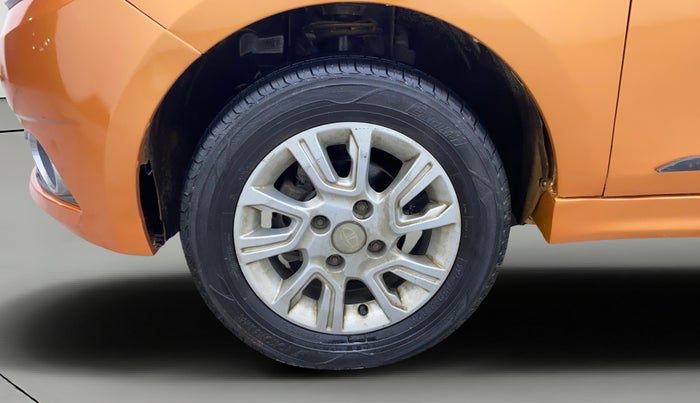 2018 Tata Tiago XZ PETROL, Petrol, Manual, 71,011 km, Left Front Wheel