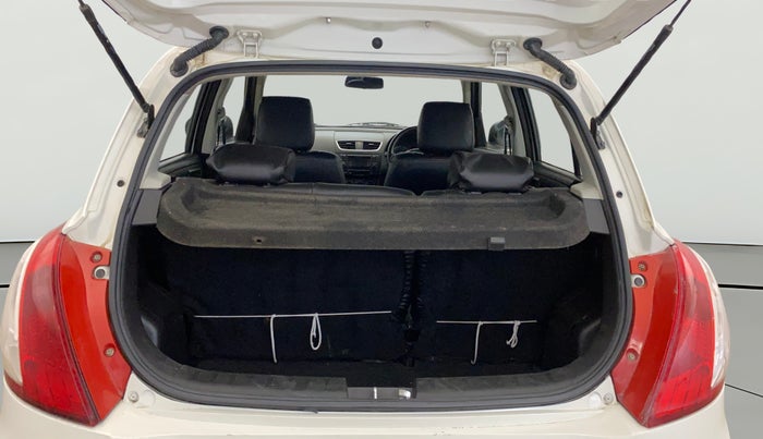 2016 Maruti Swift VXI, Petrol, Manual, 45,991 km, Boot Open Zoomed View