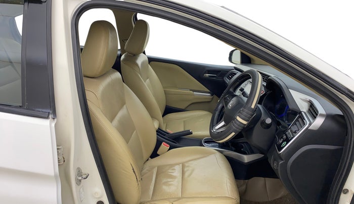 2015 Honda City 1.5L I-VTEC VX CVT, CNG, Automatic, 74,976 km, Right Side Front Door Cabin