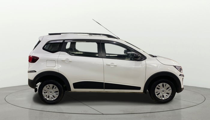 2023 Renault TRIBER RXT, Petrol, Manual, 29,588 km, Right Side View