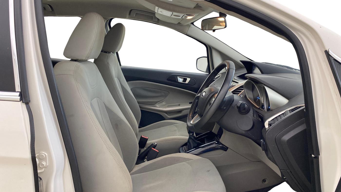 2017 Ford Ecosport TITANIUM 1.5L PETROL, CNG, Manual, 68,325 km, Right Side Front Door Cabin