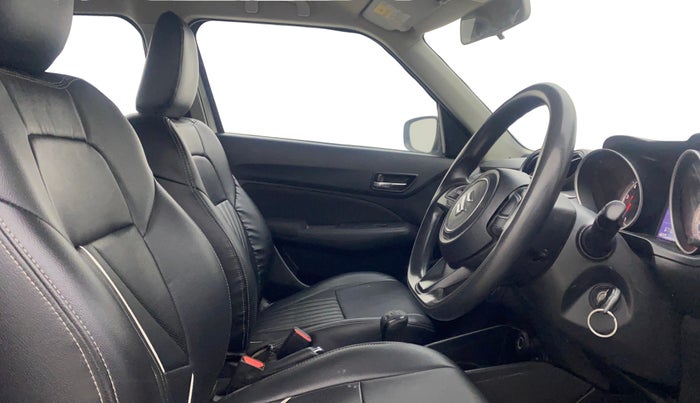 2018 Maruti Swift VXI AMT, Petrol, Automatic, 67,158 km, Right Side Front Door Cabin