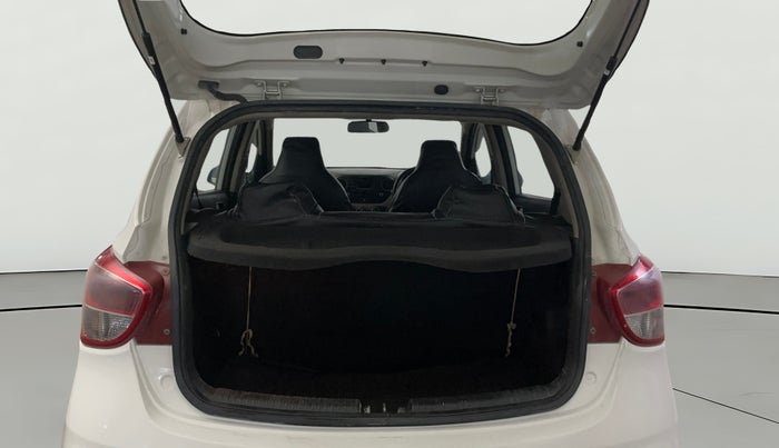 2014 Hyundai Grand i10 SPORTZ 1.2 KAPPA VTVT, Petrol, Manual, 70,547 km, Boot Open Zoomed View