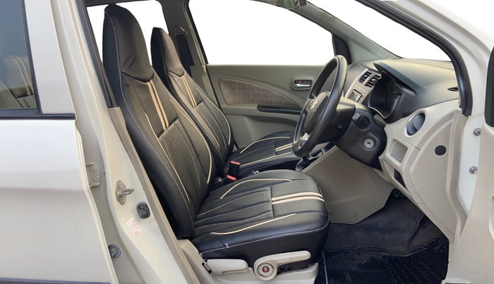 2014 Maruti Celerio ZXI (O), Petrol, Manual, 79,716 km, Right Side Front Door Cabin