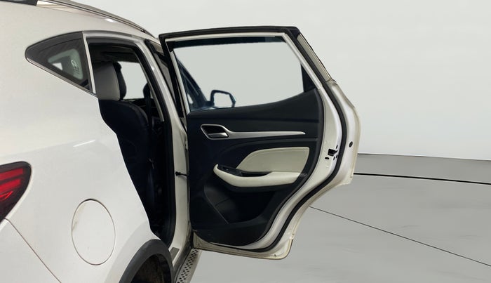 2024 MG ASTOR Select 1.5 CVT (Ivory), Petrol, Automatic, 20,164 km, RHS Rear Door