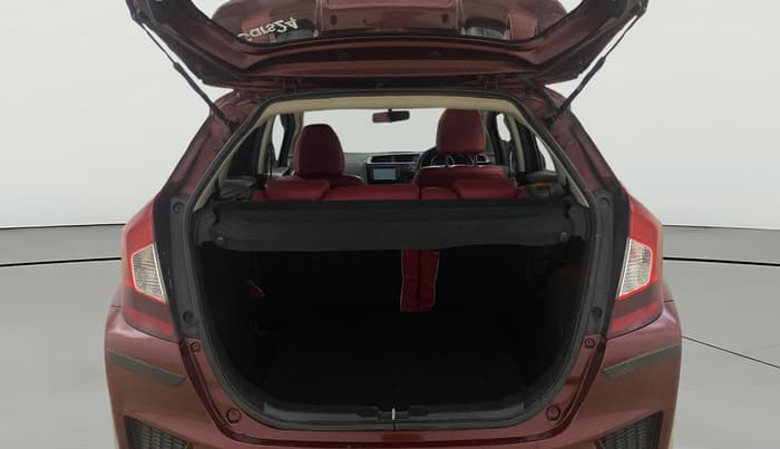 2017 Honda Jazz 1.2L I-VTEC VX, Petrol, Manual, 1,16,545 km, Boot Open Zoomed View