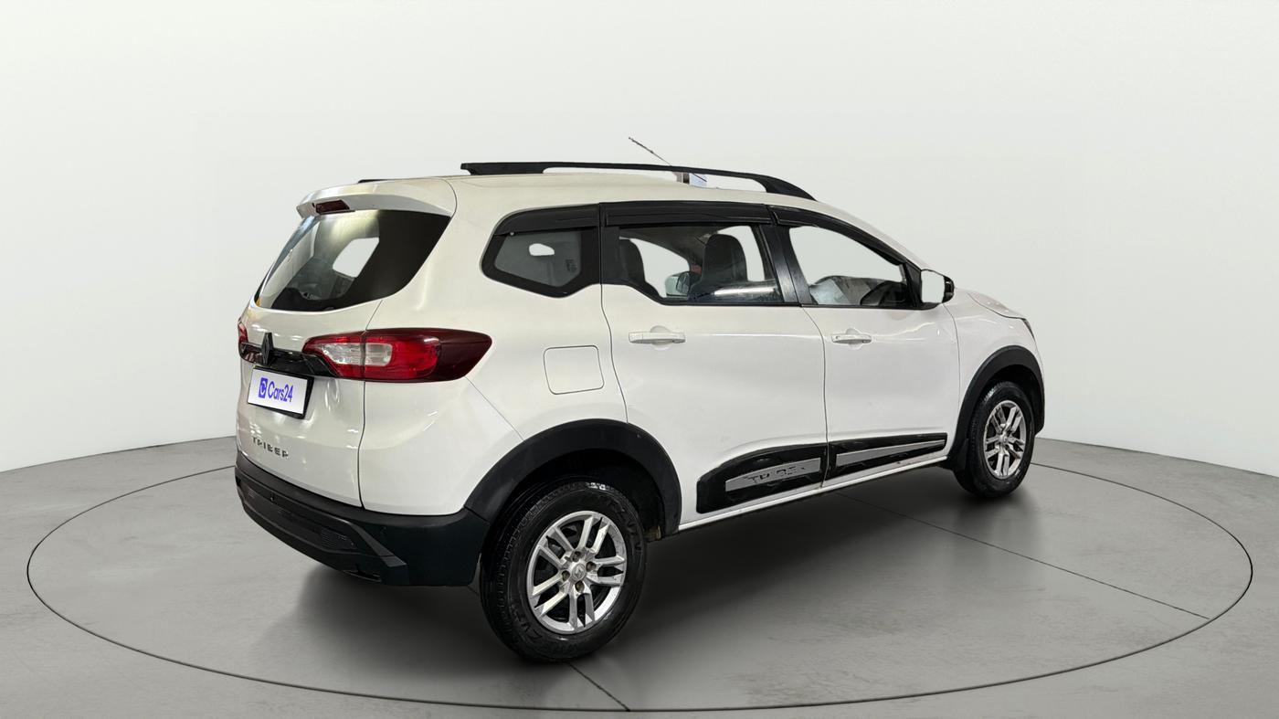 2023 Renault TRIBER RXT, Petrol, Manual, 42,037 km, Right Back Diagonal