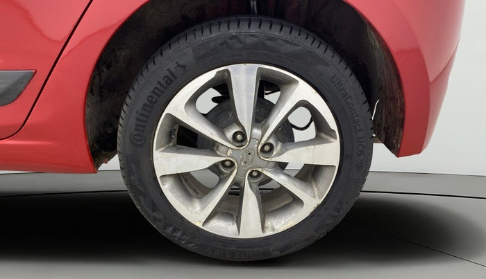 2016 Hyundai Elite i20 ASTA 1.2 (O), Petrol, Manual, 1,16,648 km, Left Rear Wheel