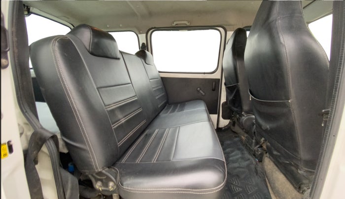 2019 Maruti Eeco 7 STR, CNG, Manual, 84,467 km, Right Side Rear Door Cabin