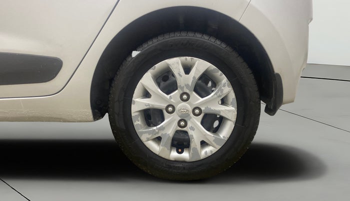 2016 Hyundai Grand i10 SPORTZ 1.2 KAPPA VTVT, Petrol, Manual, 49,219 km, Left Rear Wheel