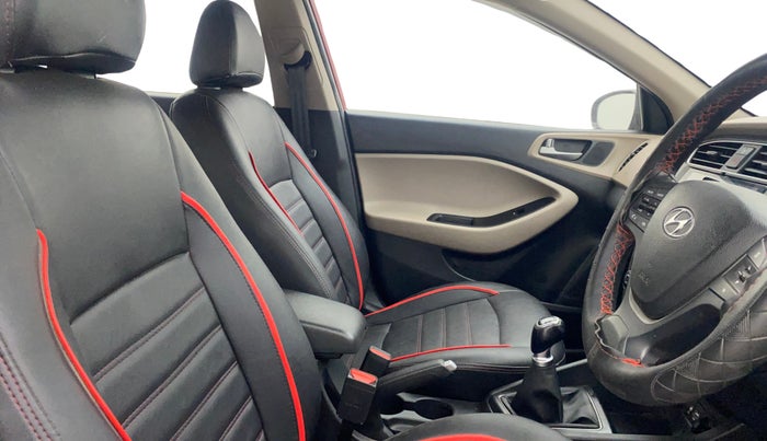 2019 Hyundai Elite i20 ASTA 1.2 (O), Petrol, Manual, 68,908 km, Right Side Front Door Cabin