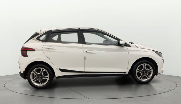 2025 Hyundai NEW I20 SPORTZ 1.2 MT, Petrol, Manual, 21,264 km, Right Side View