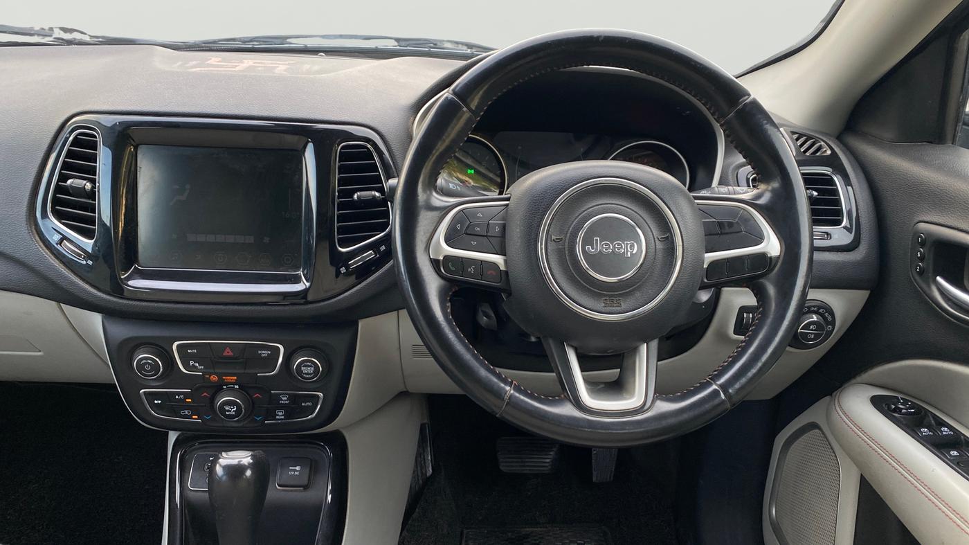 2019 Jeep Compass LIMITED PLUS PETROL AT, Petrol, Automatic, 71,838 km, Steering Wheel Close Up