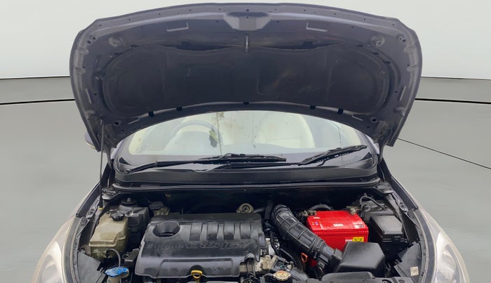 2014 Hyundai Verna FLUIDIC 1.6 CRDI SX AT, Diesel, Automatic, 81,531 km, Open Bonet