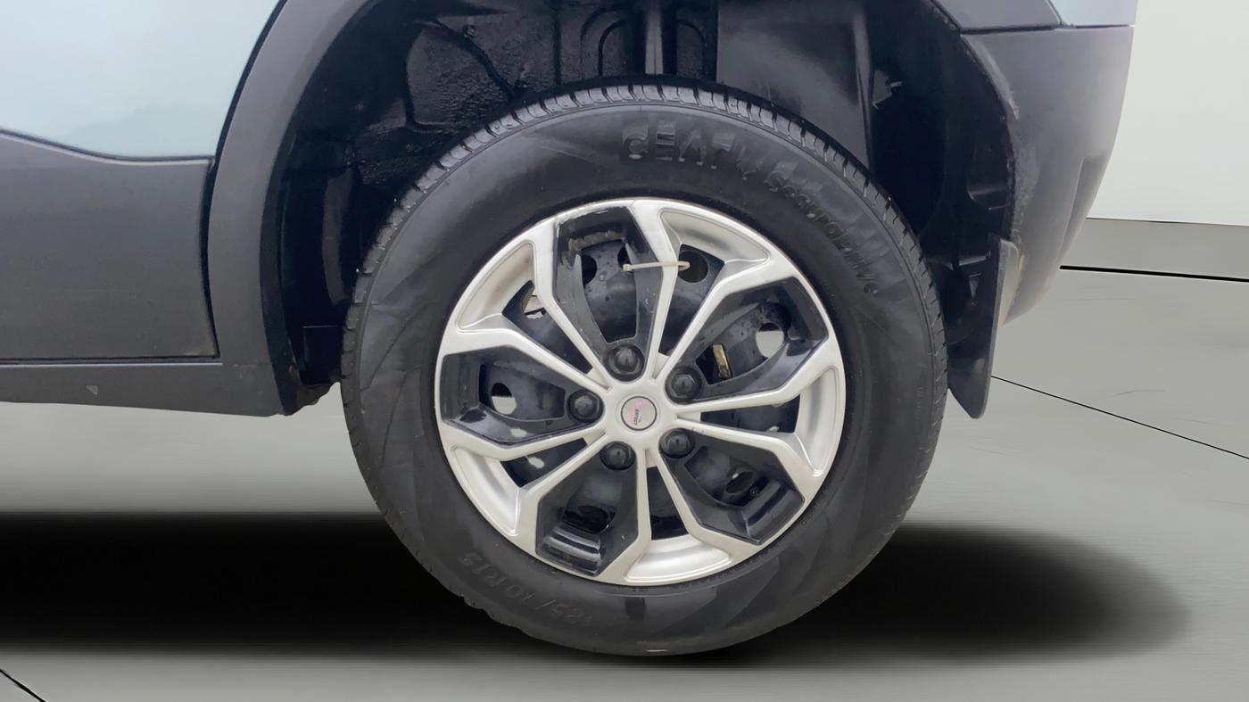 2021 Tata PUNCH ADVENTURE AMT, Petrol, Automatic, 73,695 km, Left Rear Wheel