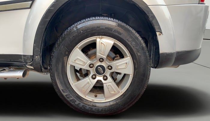 2013 Mahindra XUV500 W8, Diesel, Manual, 85,056 km, Left Rear Wheel