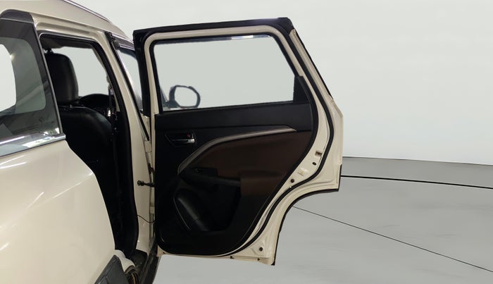 2022 Maruti BREZZA ZXI SMART HYBRID , Petrol, Manual, 77,810 km, RHS Rear Door