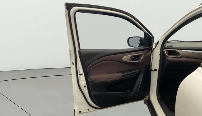 2024 Maruti FRONX SIGMA CNG 1.2 MT, CNG, Manual, 30,102 km, LHS Front Door