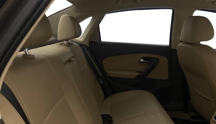 2016 Volkswagen Vento HIGHLINE PETROL AT, Petrol, Automatic, 59,116 km, Right Side Rear Door Cabin