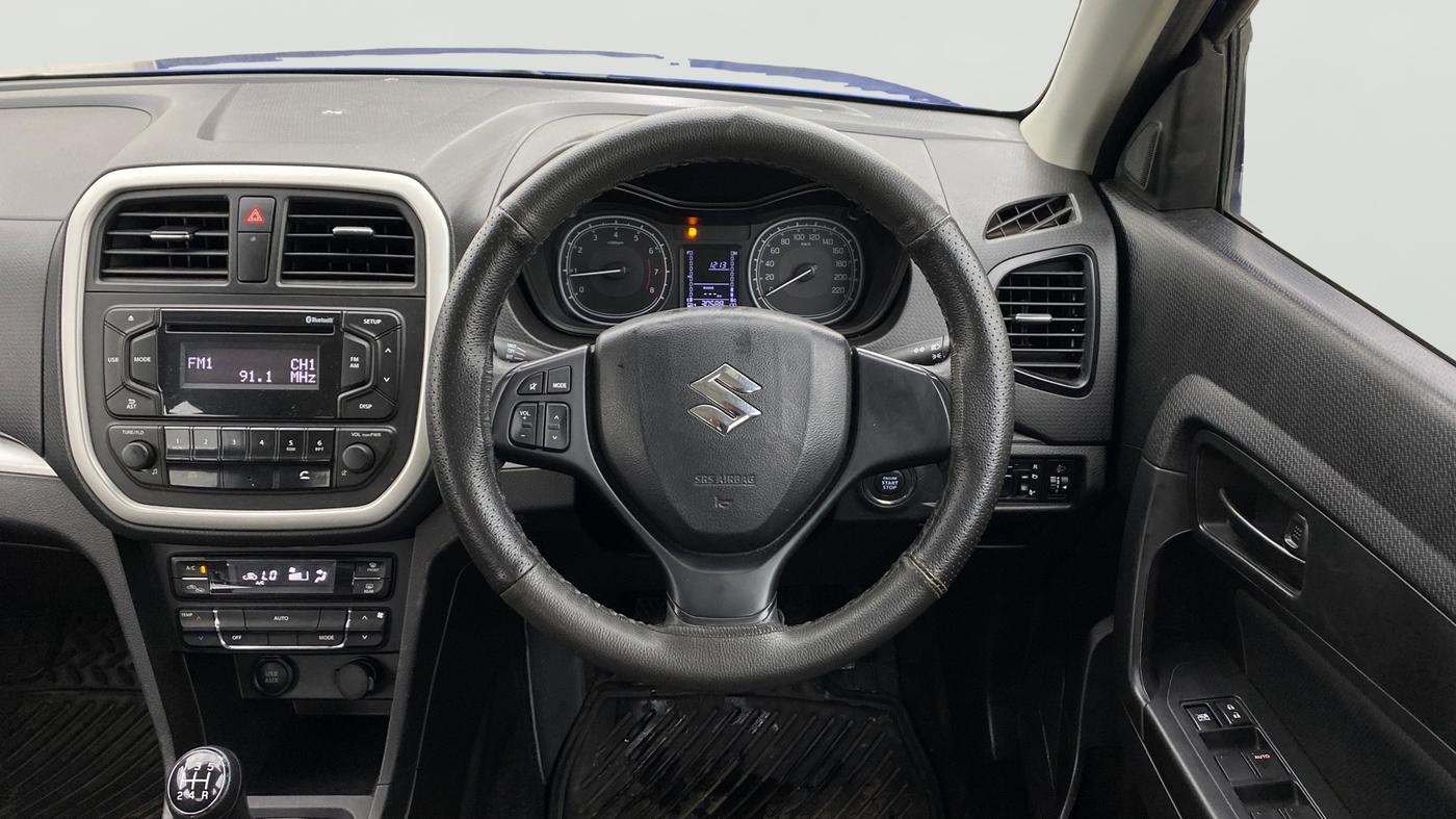 2020 Maruti Vitara Brezza VXI, Petrol, Manual, 30,586 km, Steering Wheel Close Up