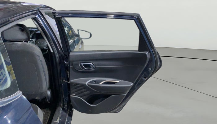 2023 Hyundai NEW I20 ASTA (O) 1.2 MT, Petrol, Manual, 23,073 km, RHS Rear Door