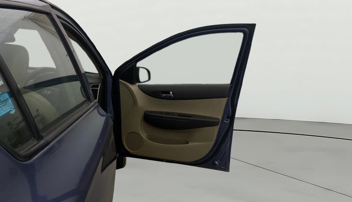 2014 Hyundai i20 SPORTZ 1.2, Petrol, Manual, 83,257 km, RHS Front Door