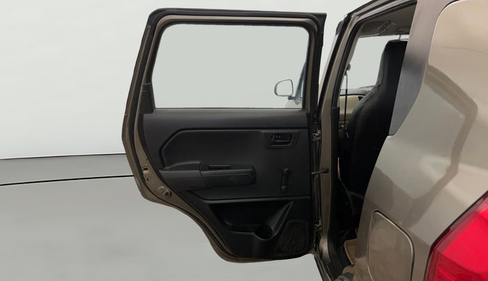 2021 Maruti New Wagon-R LXI CNG 1.0, CNG, Manual, 59,835 km, LHS Rear Door