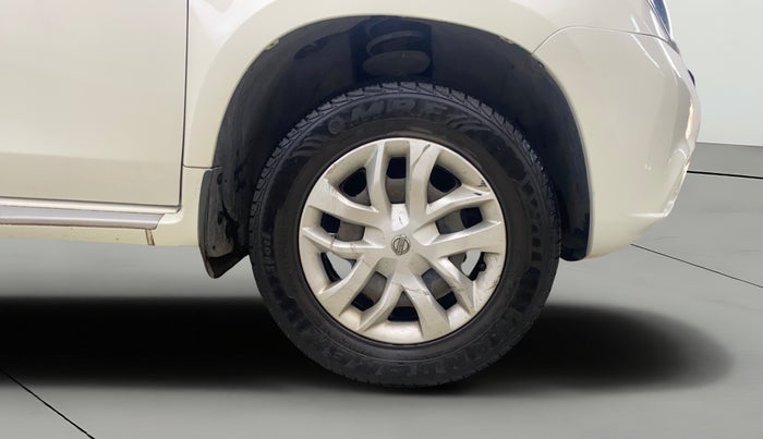 2015 Nissan Terrano XL (P), Petrol, Manual, 30,851 km, Right Front Wheel