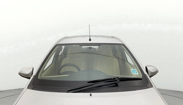 2017 Toyota Etios Liva V, Petrol, Manual, 55,771 km, Front Windshield