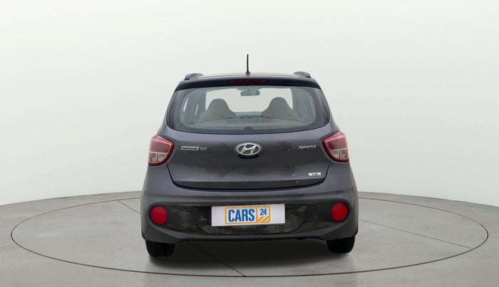 2018 Hyundai Grand i10 SPORTZ (O) 1.2 KAPPA VTVT, Petrol, Manual, 30,999 km, Back/Rear