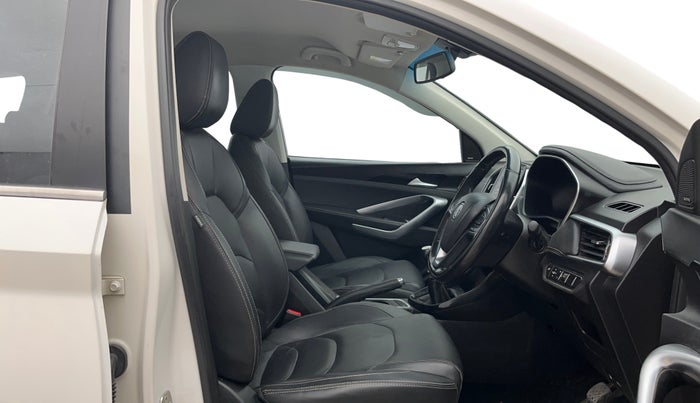 2019 MG HECTOR SMART 2.0 DIESEL, Diesel, Manual, 92,952 km, Right Side Front Door Cabin