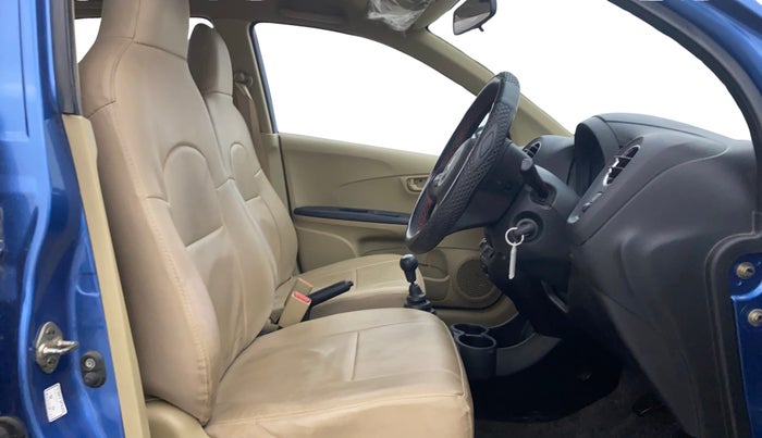 2015 Honda Amaze 1.2L I-VTEC SX, Petrol, Manual, 41,802 km, Right Side Front Door Cabin