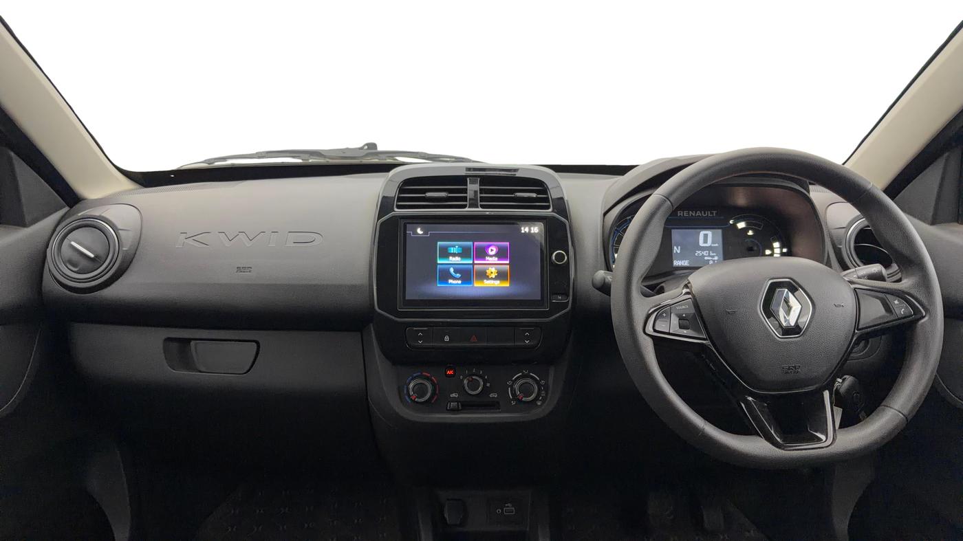 2023 Renault Kwid RXT 1.0 AMT, Petrol, Automatic, 25,372 km, Dashboard
