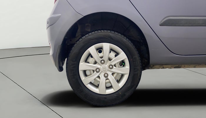 2014 Hyundai i10 MAGNA 1.1, Petrol, Manual, 50,067 km, Right Rear Wheel