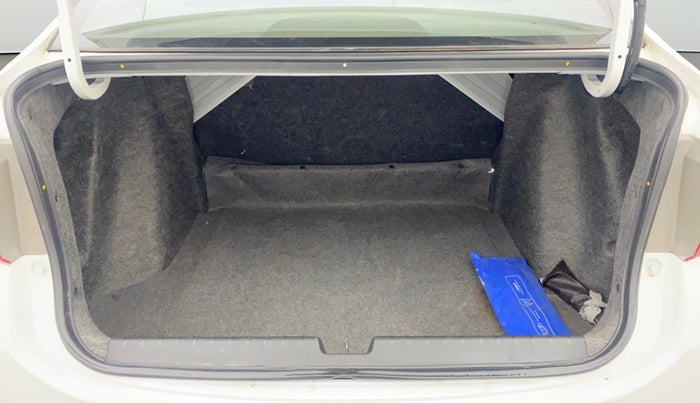 2018 Honda City 1.5L I-VTEC ZX CVT, Petrol, Automatic, 35,294 km, Boot Open Zoomed View