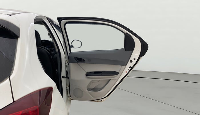 2025 Tata Tiago XM CNG, CNG, Manual, 18,190 km, RHS Rear Door