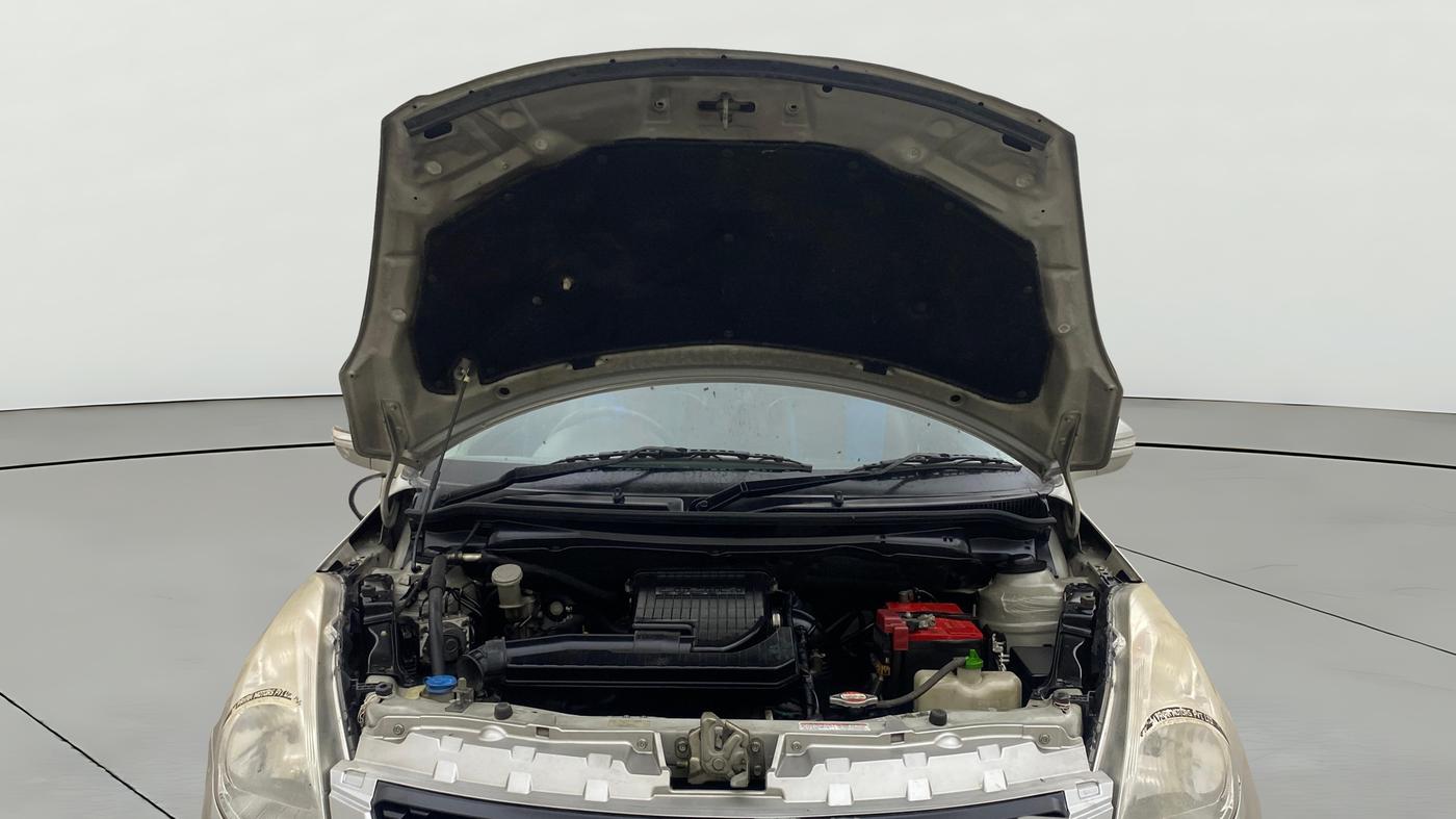 2013 Maruti Swift ZXI, Petrol, Manual, 93,503 km, Open Bonet