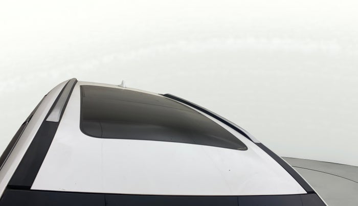 2023 Mahindra XUV700 AX 7 D AT AWD 7 STR, Diesel, Automatic, 94,253 km, Roof