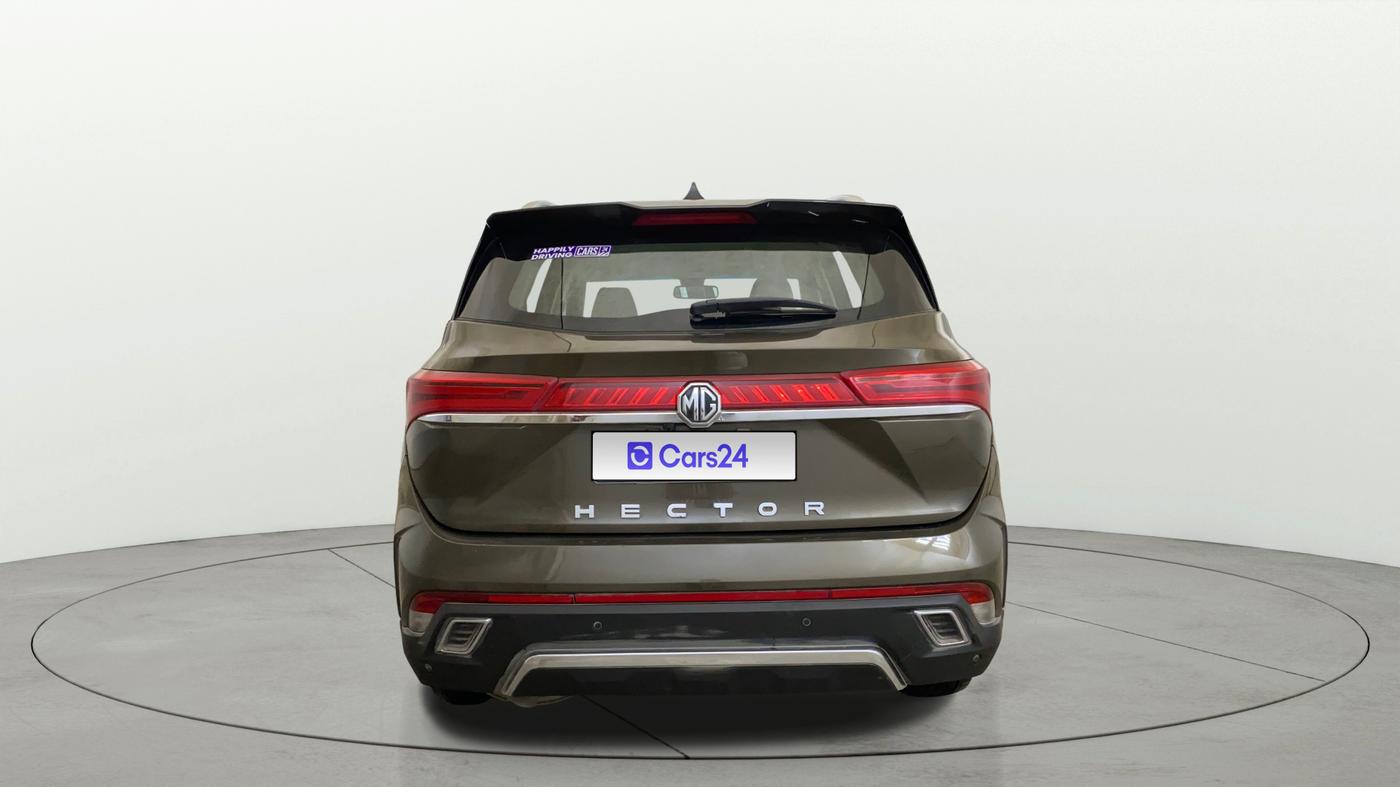 2023 MG HECTOR SHARP PRO 1.5 PETROL TURBO CVT PETROL, Petrol, Automatic, 28,741 km, Back/Rear