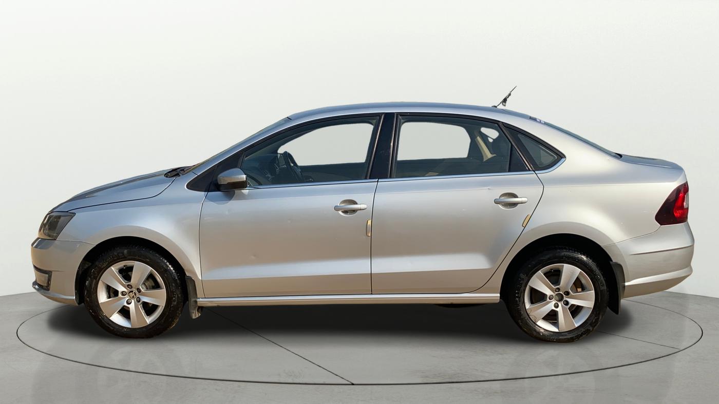 2021 Skoda Rapid AMBITION AT TSI, Petrol, Automatic, 1,06,339 km, Left Side