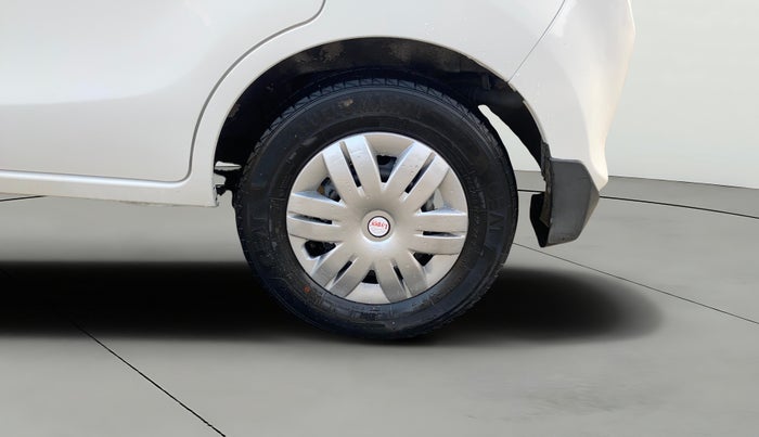 2020 Maruti Alto VXI, CNG, Manual, 65,761 km, Left Rear Wheel