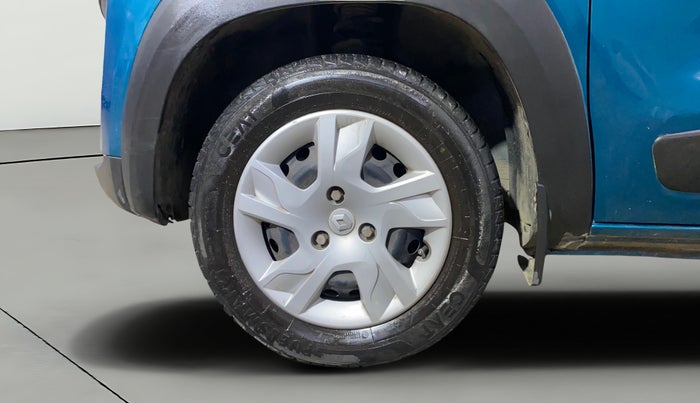 2022 Renault Kwid RXT 1.0, Petrol, Manual, 31,728 km, Left Front Wheel