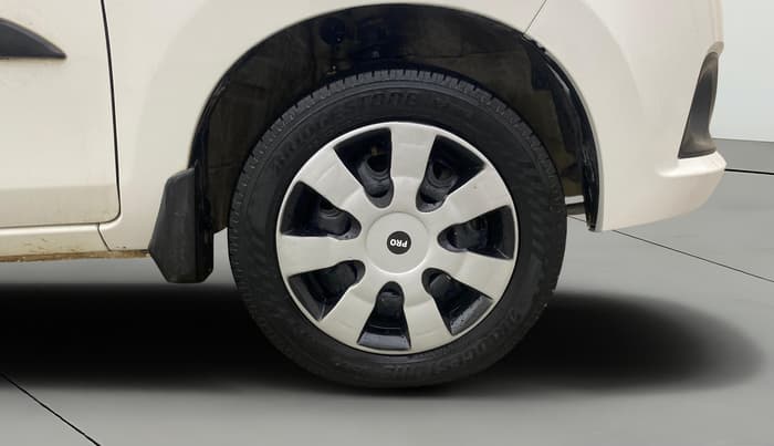2016 Maruti Alto K10 VXI, Petrol, Manual, 59,023 km, Right Front Wheel